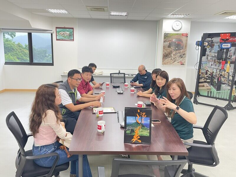 在地關懷不打烊 捐贈熱水器為瑞芳獨居長者添保障